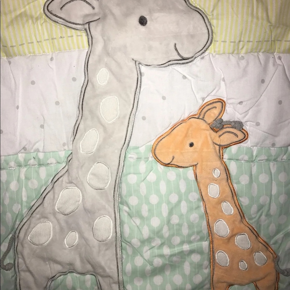 Infant bed spread - Picture 2 of 3